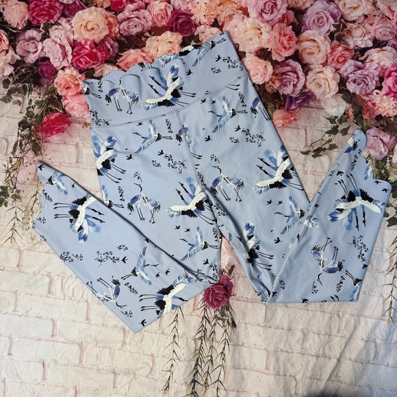 Carbon38 Pants - Carbon 38 Floral Crane Print Leggings size M